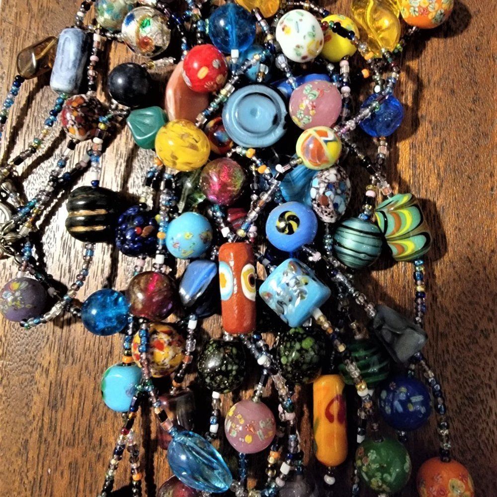 FABULOUS Vintage ITALIAN GLASS BEAD Triple Strand Necklace - Picture 8 of 8